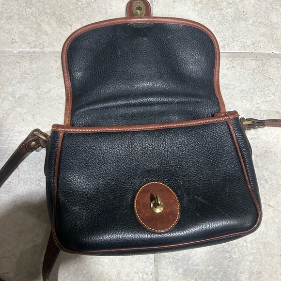 Coach Sheridan Black Crossbody - Picture 4 of 8